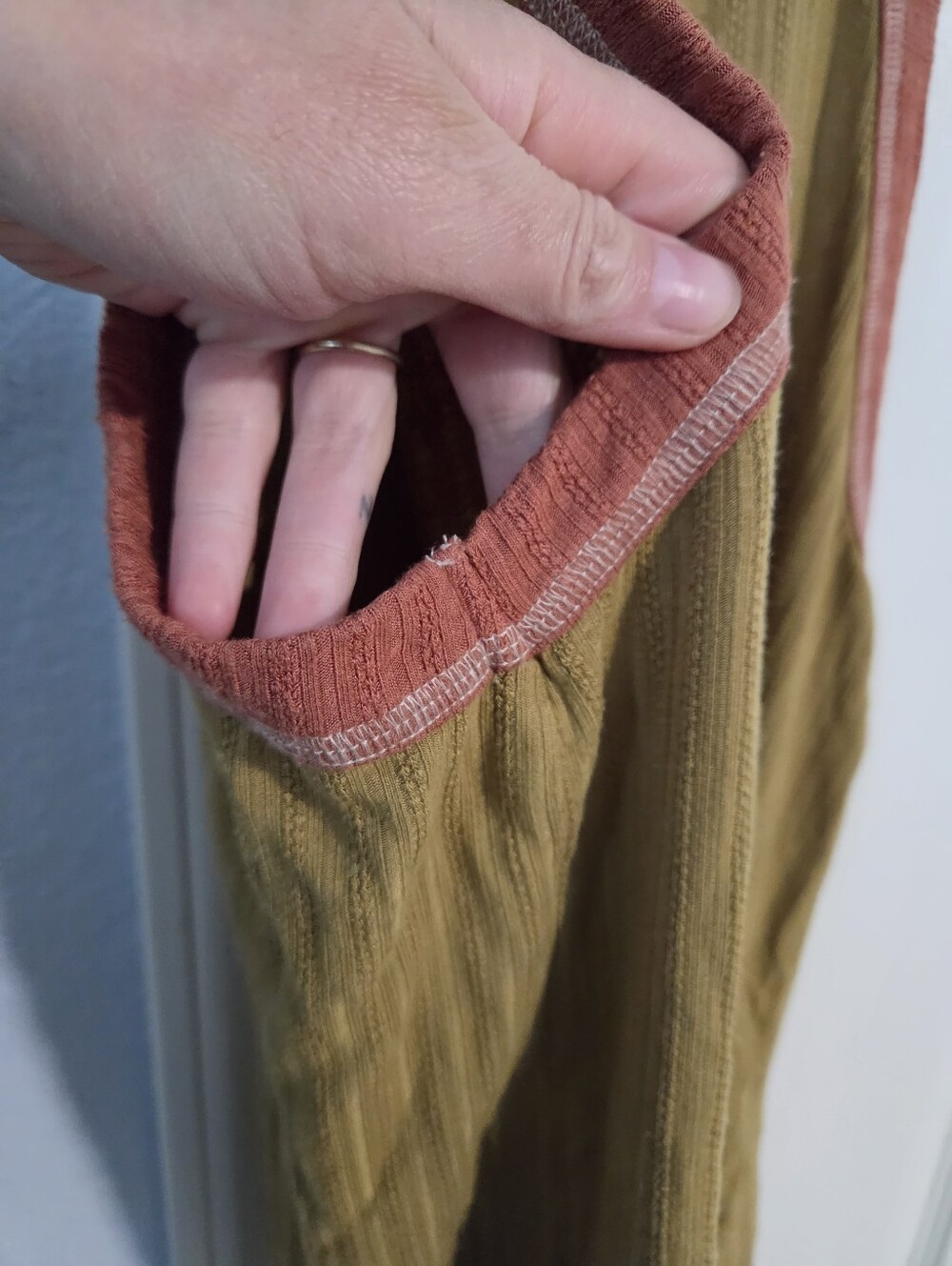 EARTHBOUND Olive Ribbed Tank with Rust Trim Size Medium - Picture 6 of 7